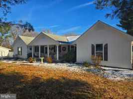 featured image of 15329 Church Ln