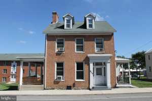 featured image of 604 W Main St Unit 3 #3