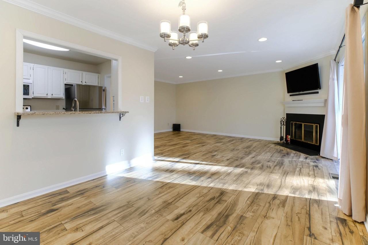 10484 Parthenon Ct Unit 10484 #10484 - Photo 4 of 17