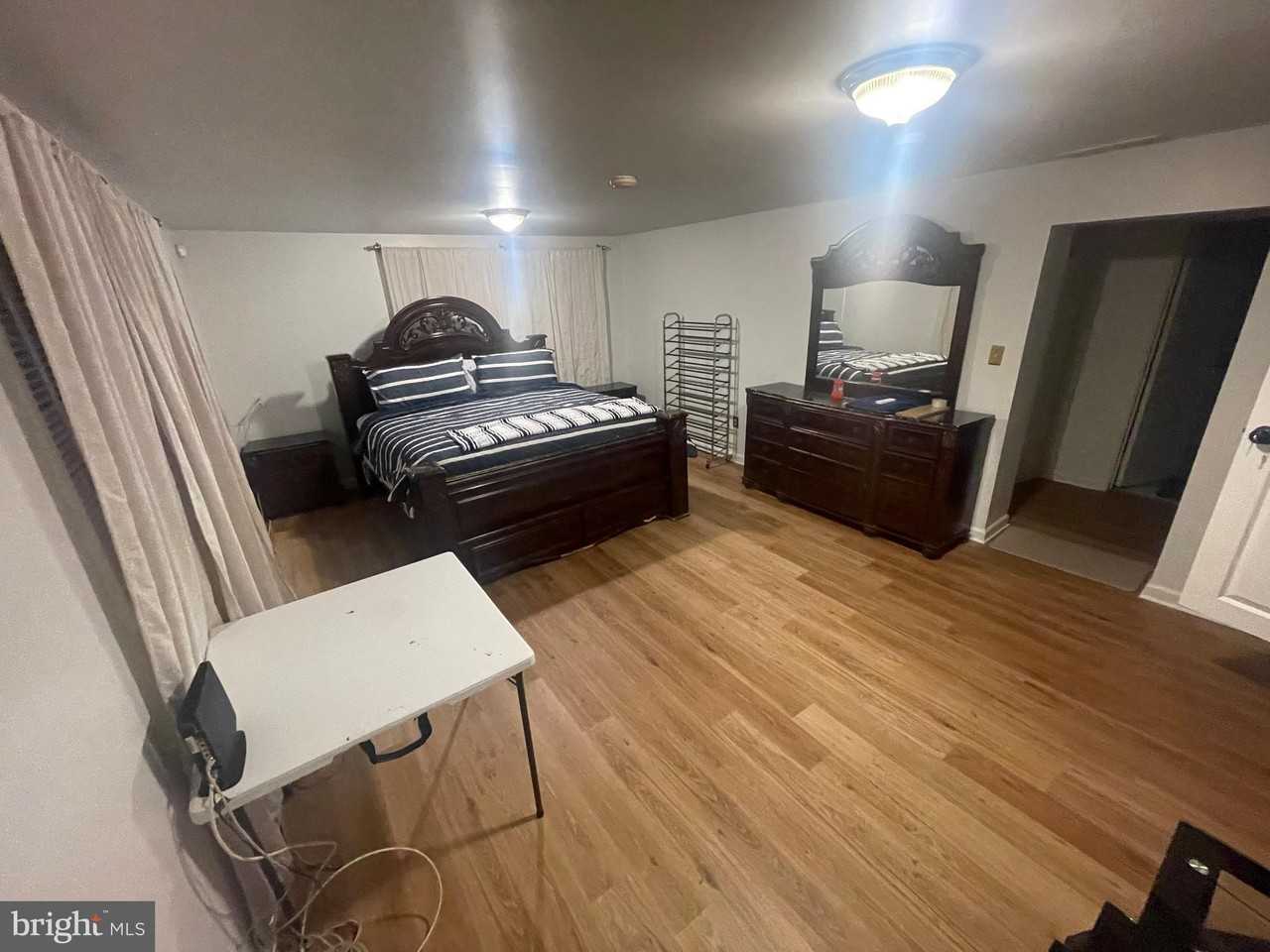 7911 Carey Branch Dr - Photo 2 of 7