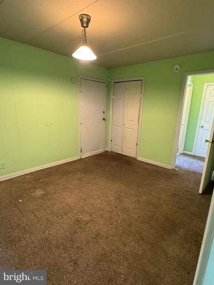 6011 Emerson St Apt 606 #606 - Photo 3 of 9