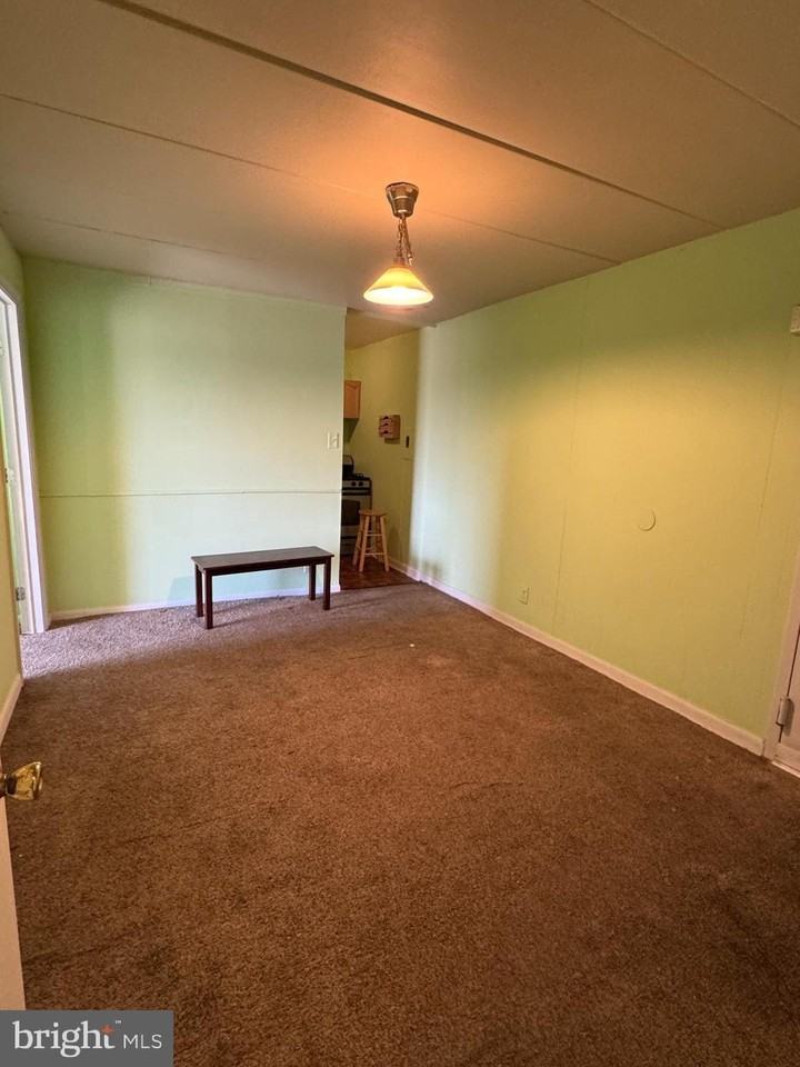 6011 Emerson St Apt 606 #606 - Photo 4 of 9