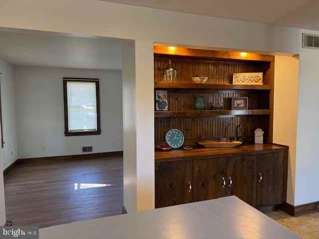 227 Fairview Ave - Photo 5 of 30