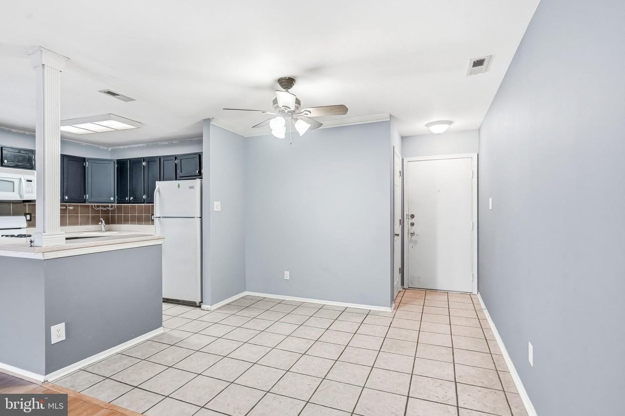 1404 Woodhollow Dr - Photo 6 of 30