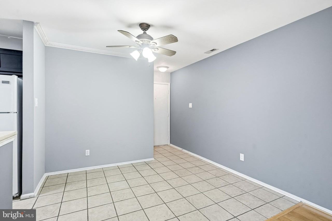 1404 Woodhollow Dr - Photo 7 of 30