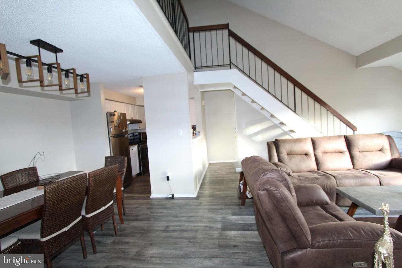 1016 Aspen Dr - Photo 2 of 30