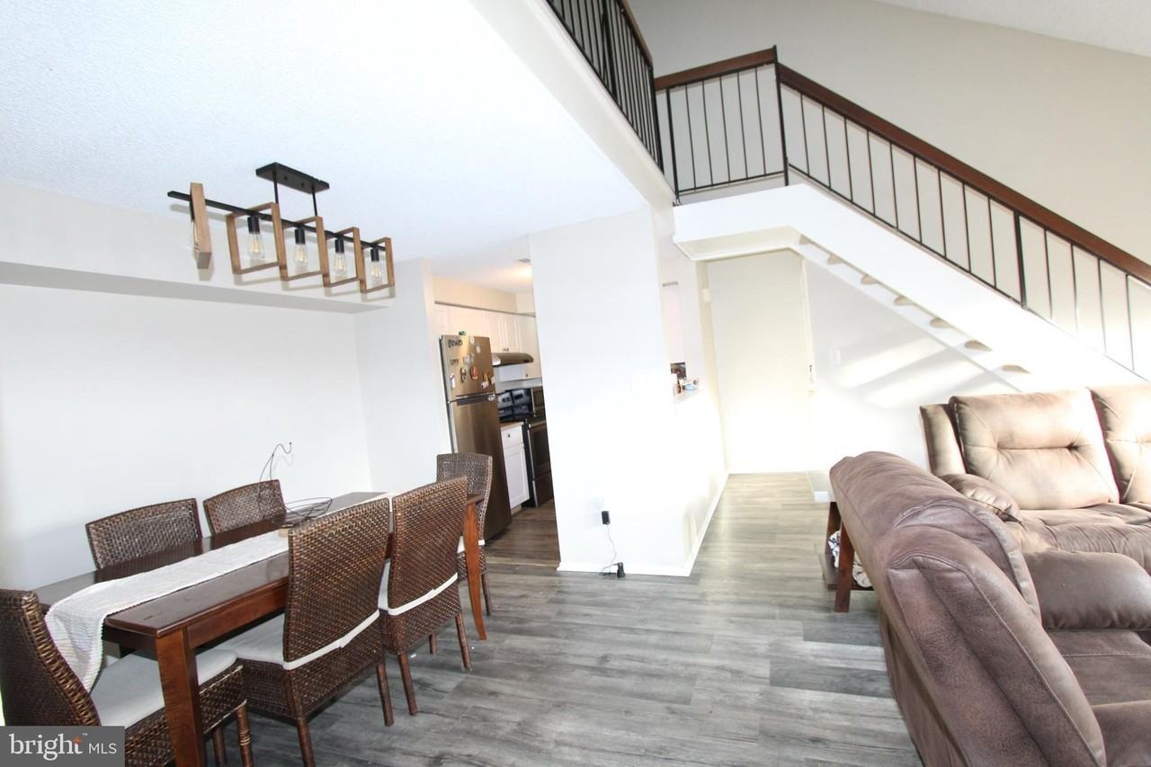 1016 Aspen Dr - Photo 5 of 30