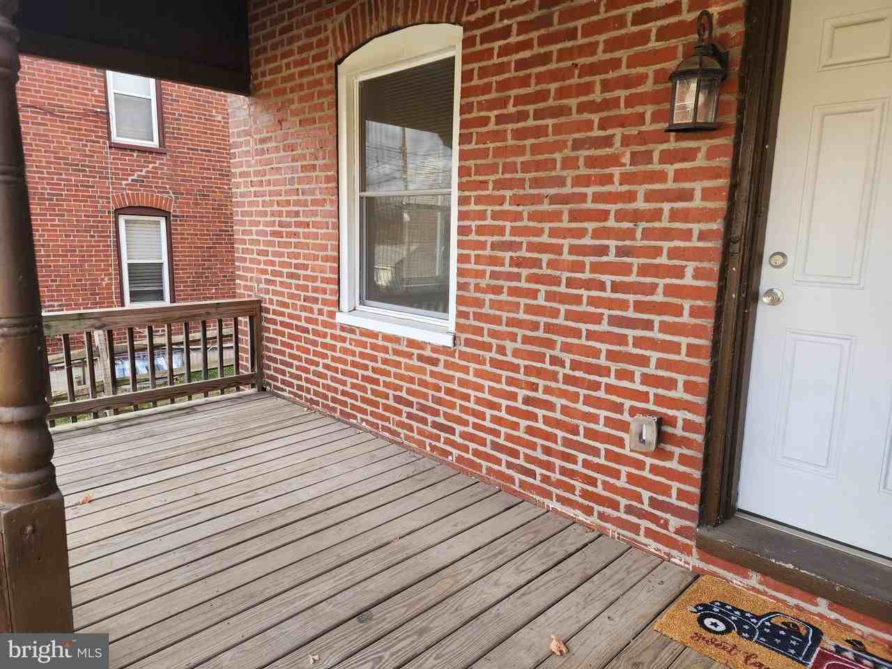 119 Brandywine Rd - Photo 2 of 13