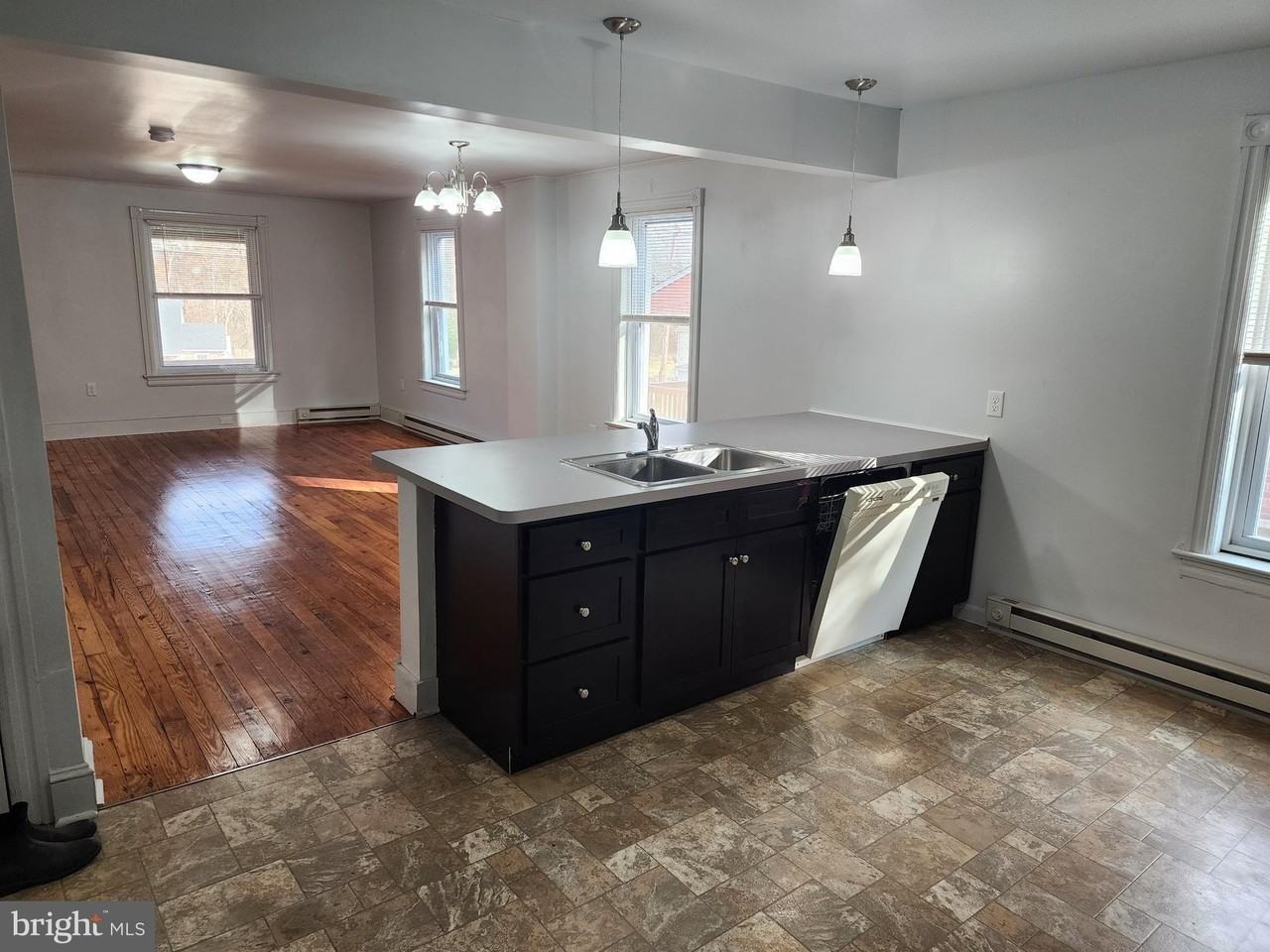 119 Brandywine Rd - Photo 5 of 13