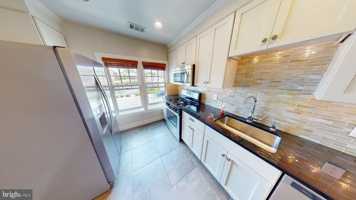 featured image of 6 S Valley Rd Apt D #D