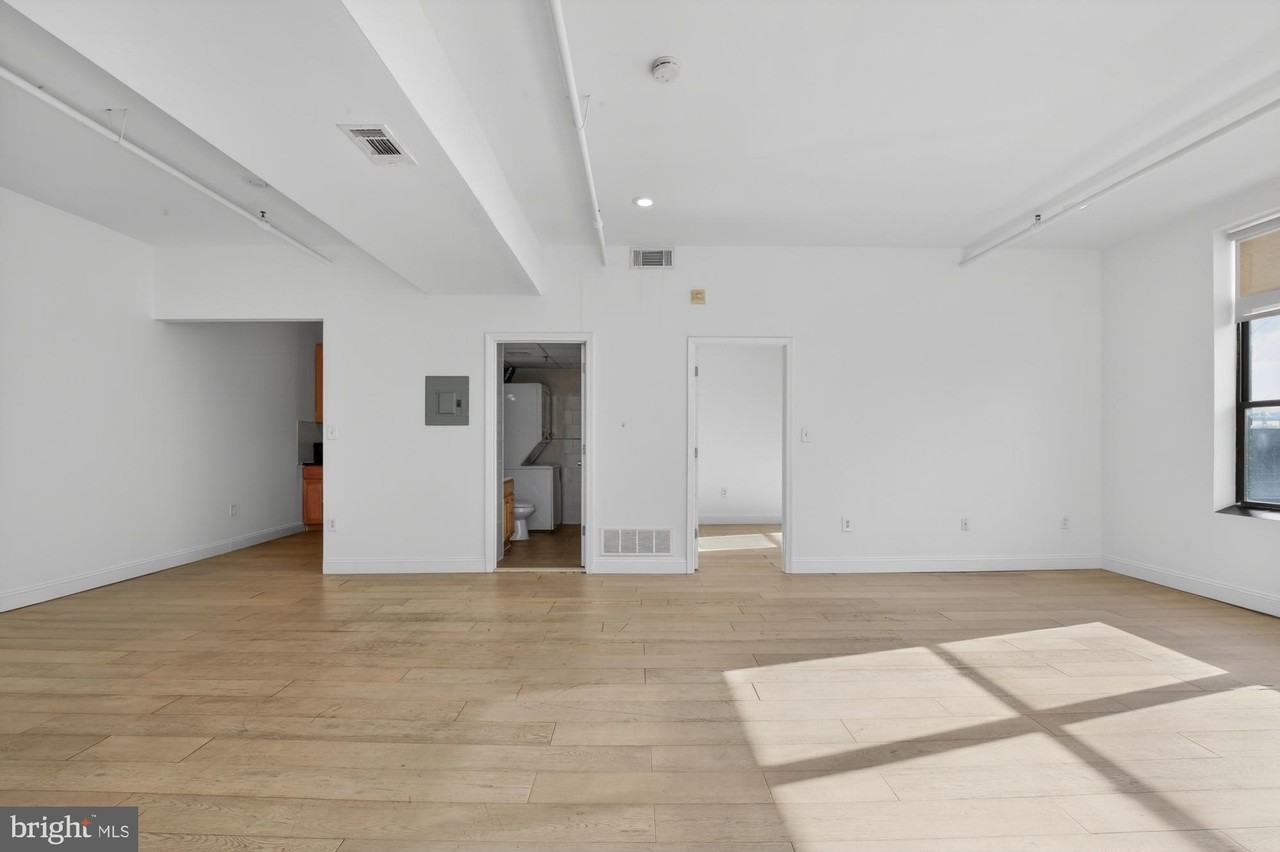 301 Spring Garden St Fl 3b #3B - Photo 6 of 24