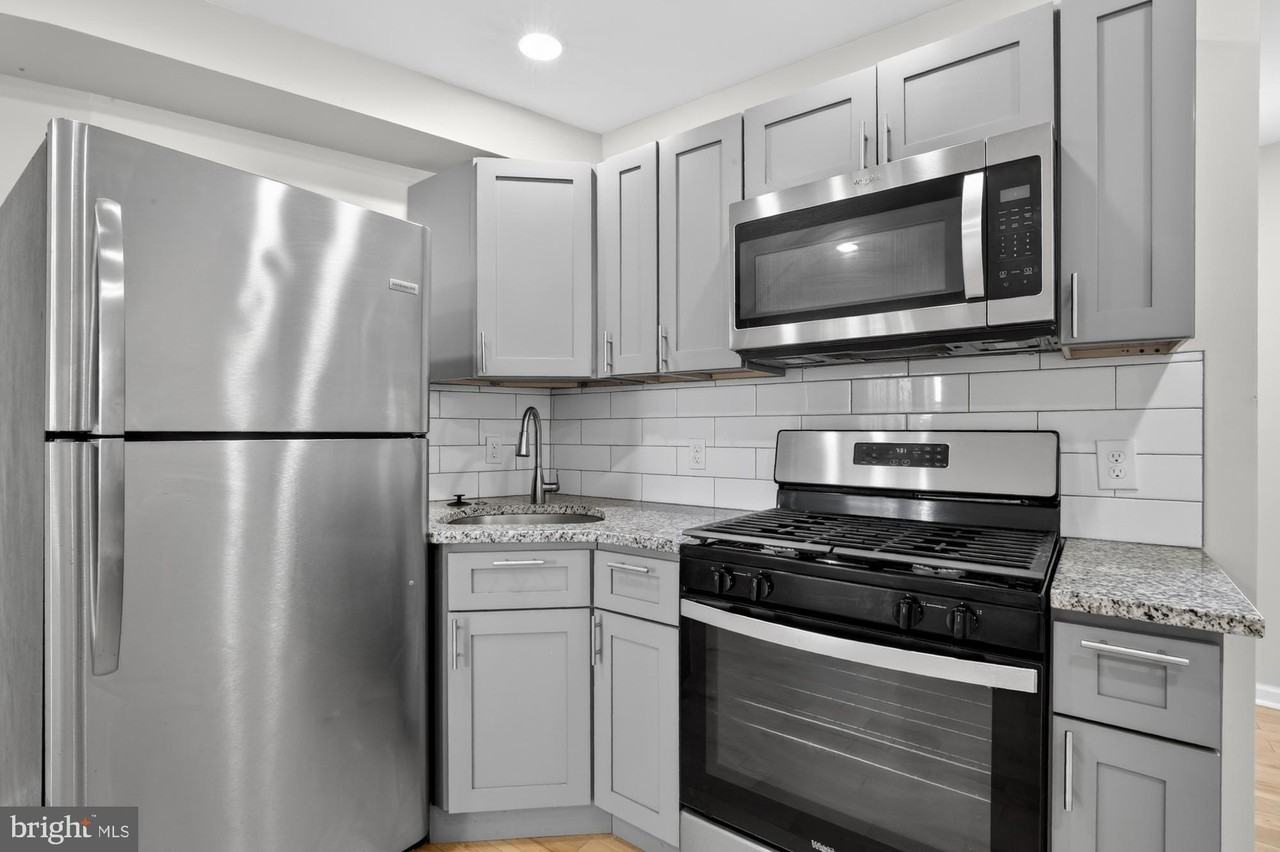 2604 Frankford Ave Apt 3 #3 - Photo 5 of 14