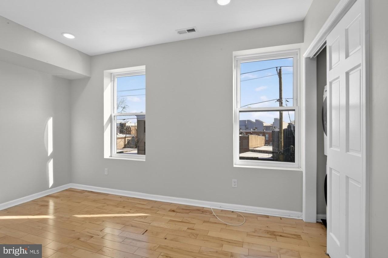 2604 Frankford Ave Apt 3 #3 - Photo 7 of 14