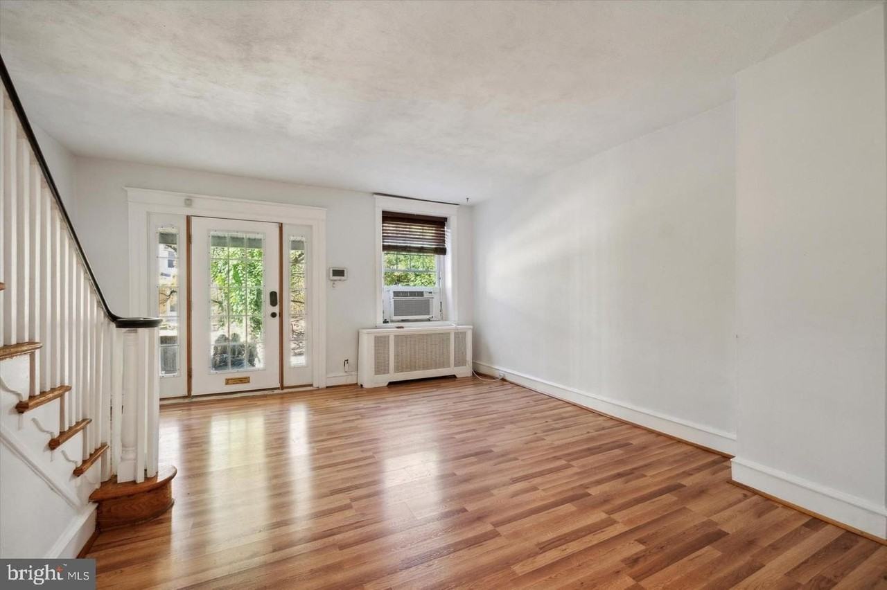 2735 N 46th St - Photo 6 of 25