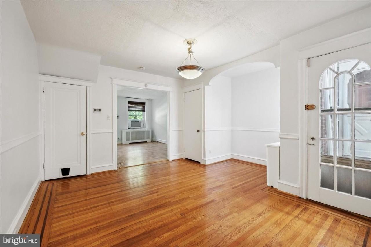 2735 N 46th St - Photo 7 of 25