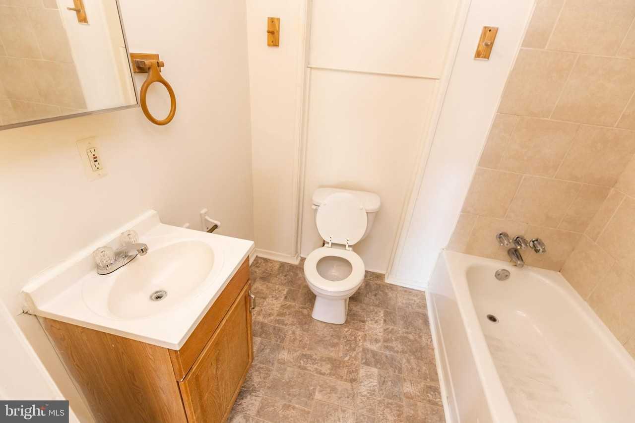 2536 Amber St Unit 1f #1F - Photo 4 of 10