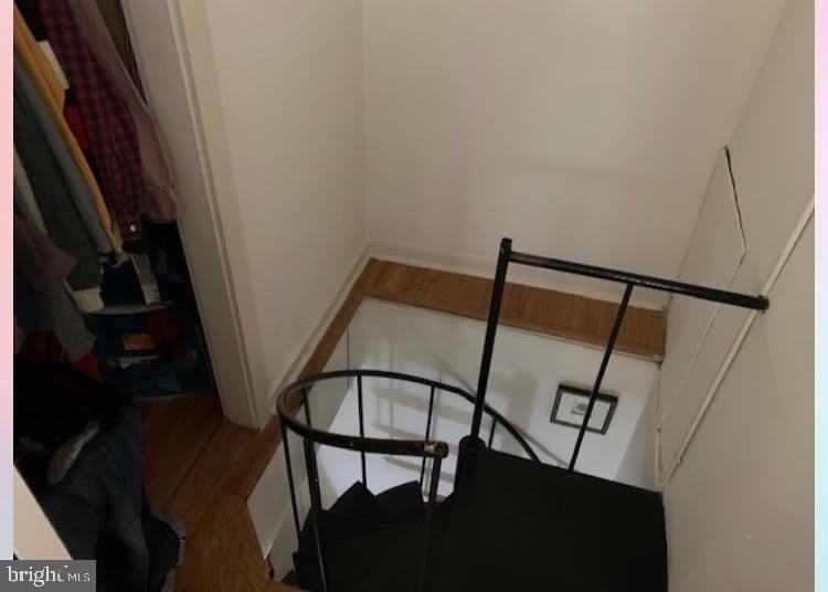 409 S 11th St Apt 1r #1R - Photo 5 of 12