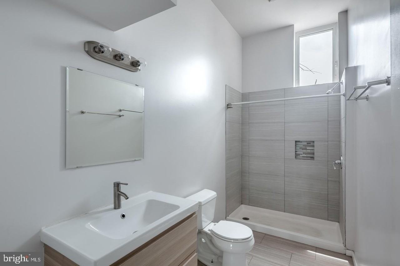 1804 E Hazzard St Unit 1a #1A - Photo 2 of 10