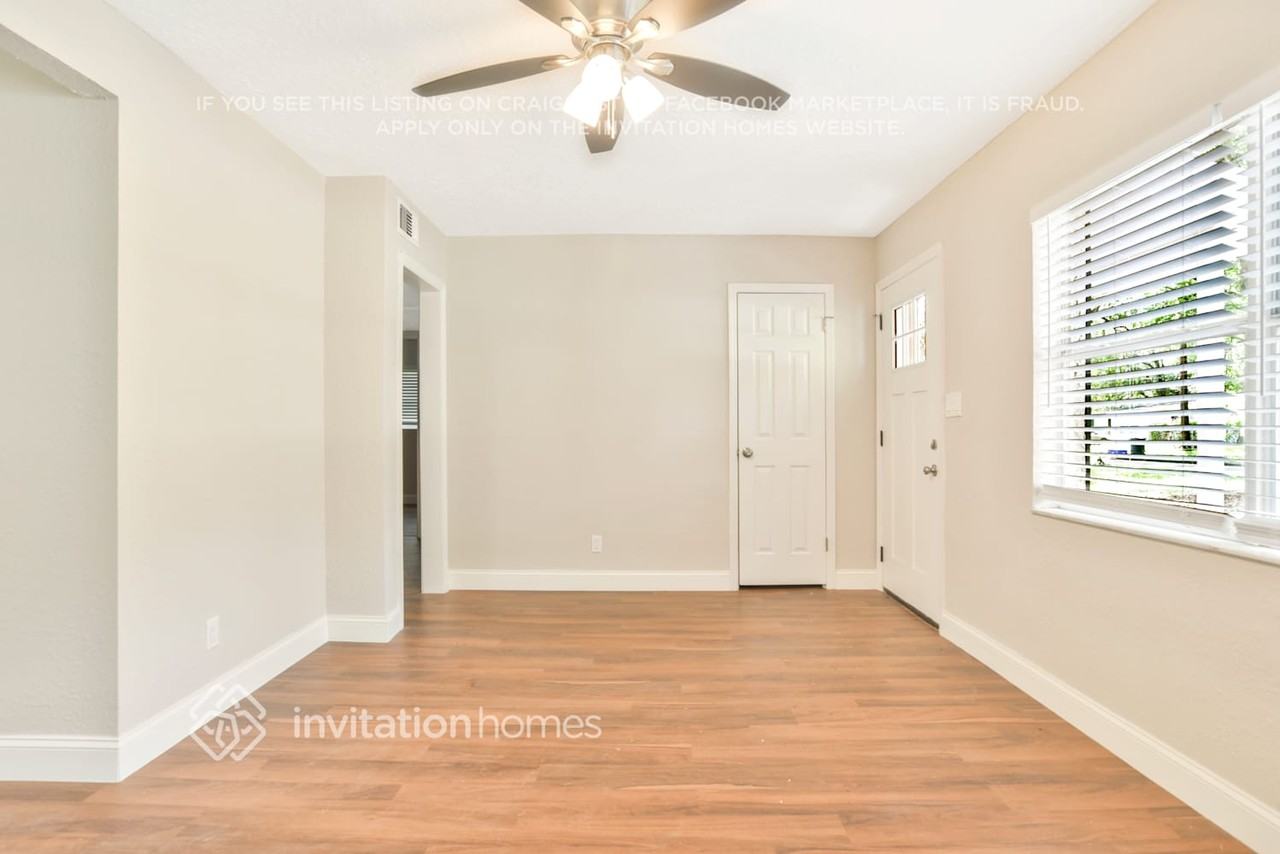 822 Rosalia Dr - Photo 5 of 28