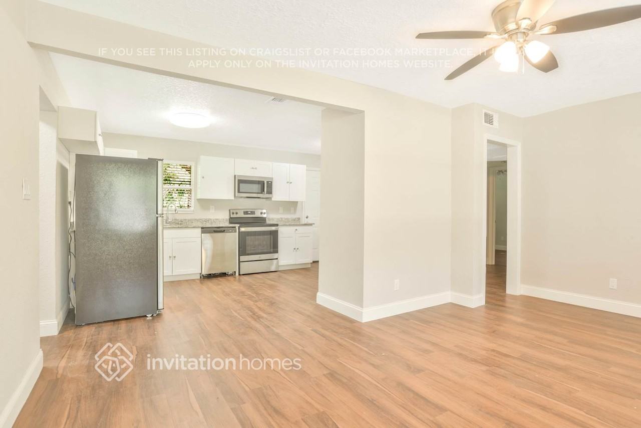 822 Rosalia Dr - Photo 7 of 28