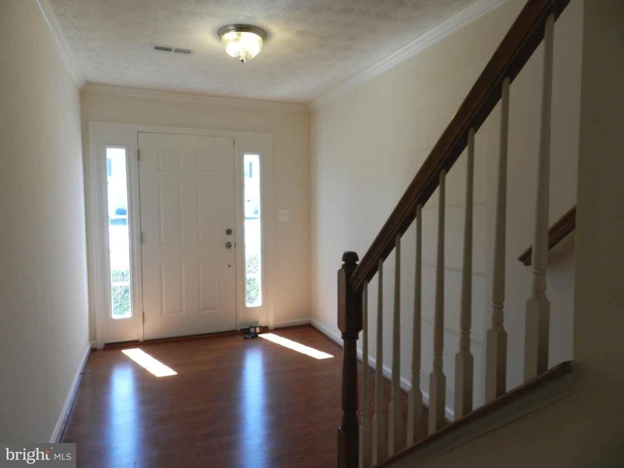 23209 Westwood Ct - Photo 3 of 12