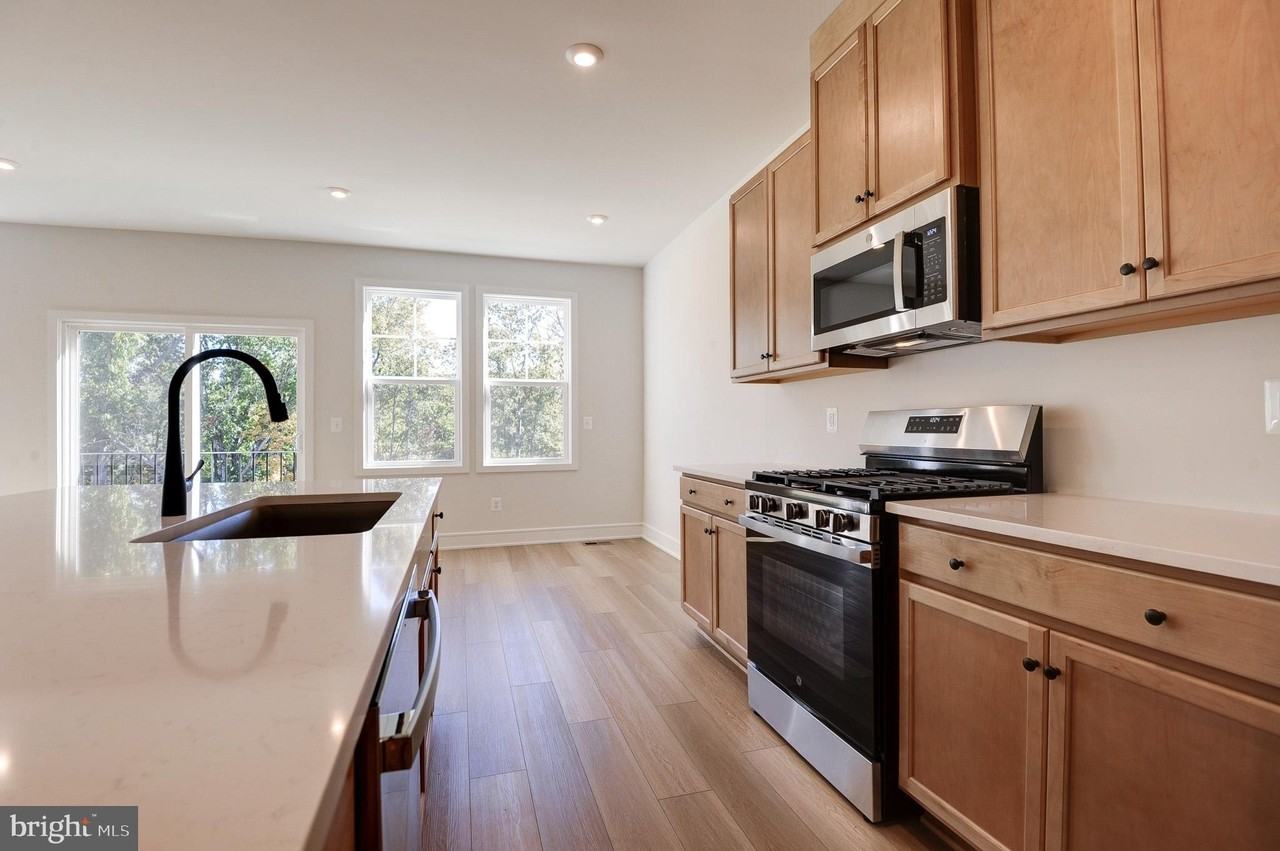 129 Leather Flower Dr - Photo 5 of 50