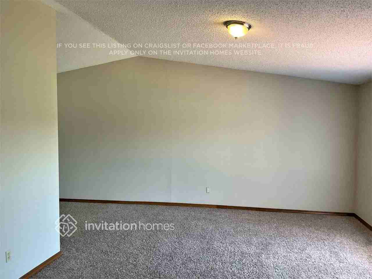 11 Sea Swallow Ter - Photo 2 of 9