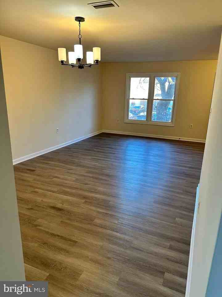 5694 CABELLS Court - Photo 4 of 31