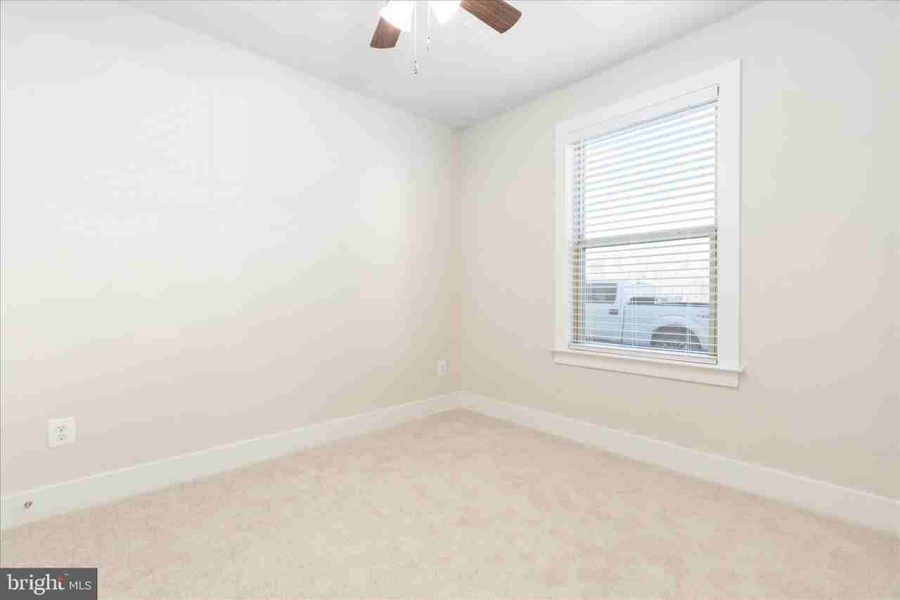 8796 Noether St - Photo 6 of 31