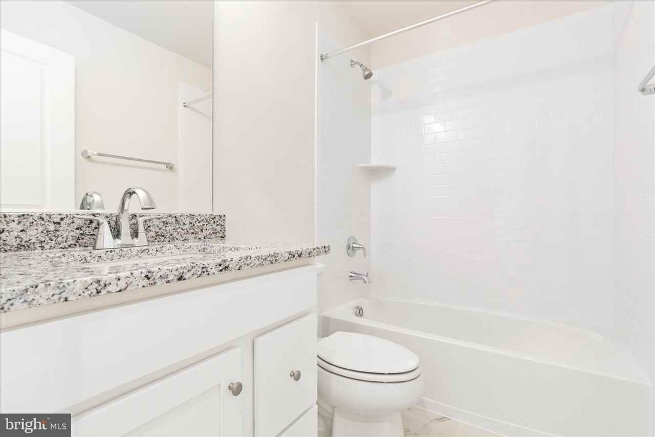 8796 Noether St - Photo 7 of 31