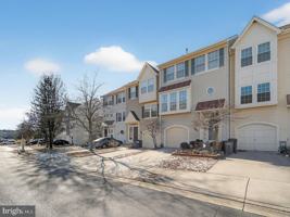 featured image of 7964 Flager Cir