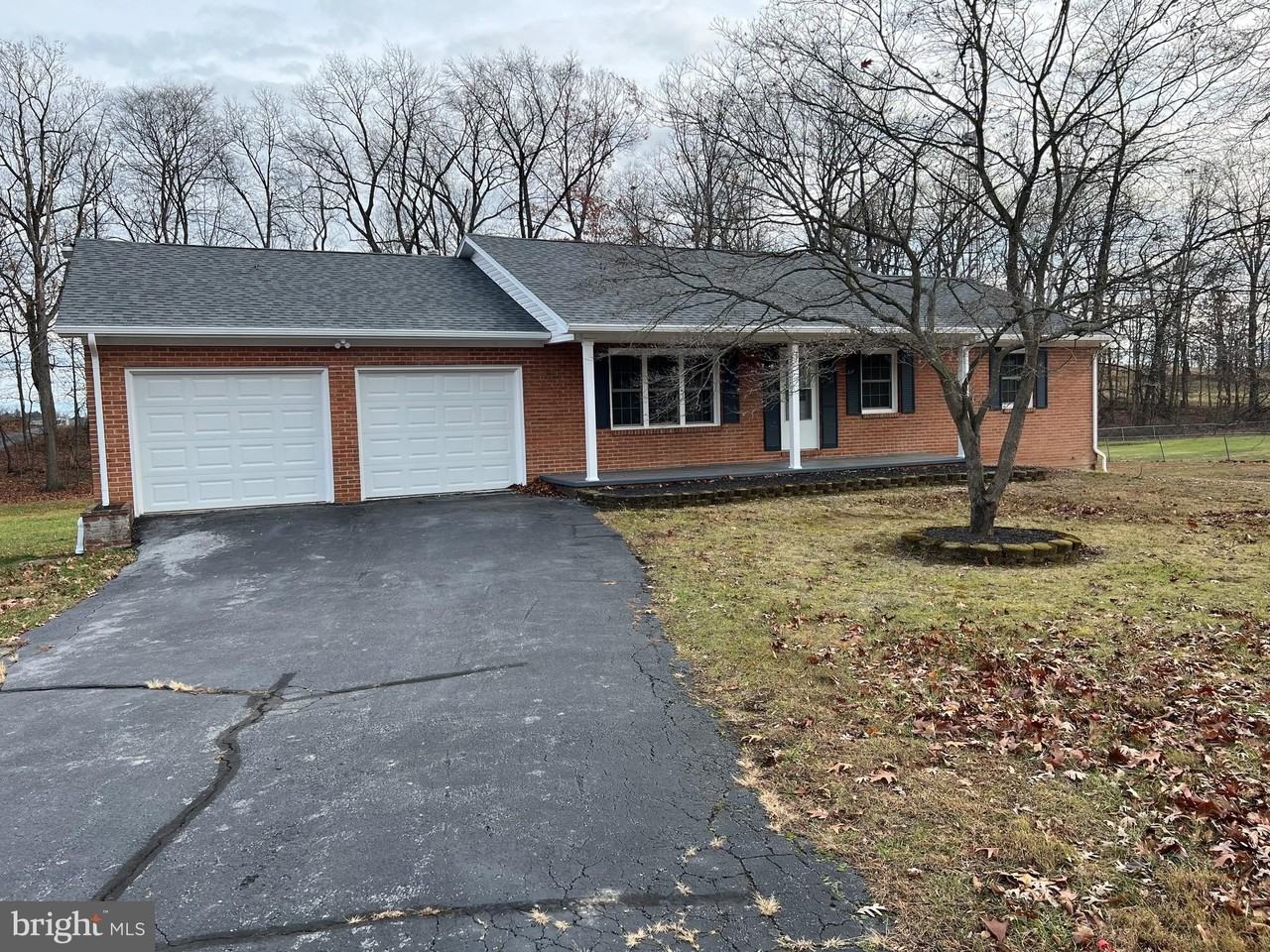 2504 Butlers Chapel Rd - Photo 2 of 27