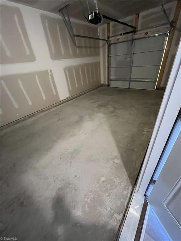 228 Canopy Dr - Photo 6 of 27