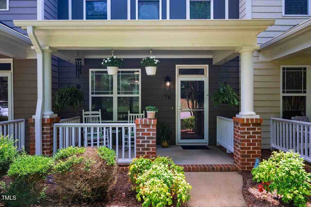 76 Millbrook Dr - Photo 2 of 34