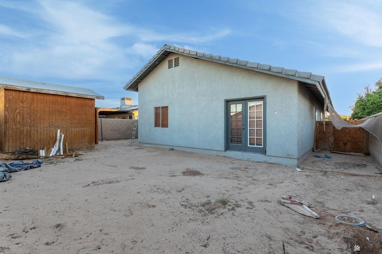 1510 N 9th Ave - Photo 6 of 24