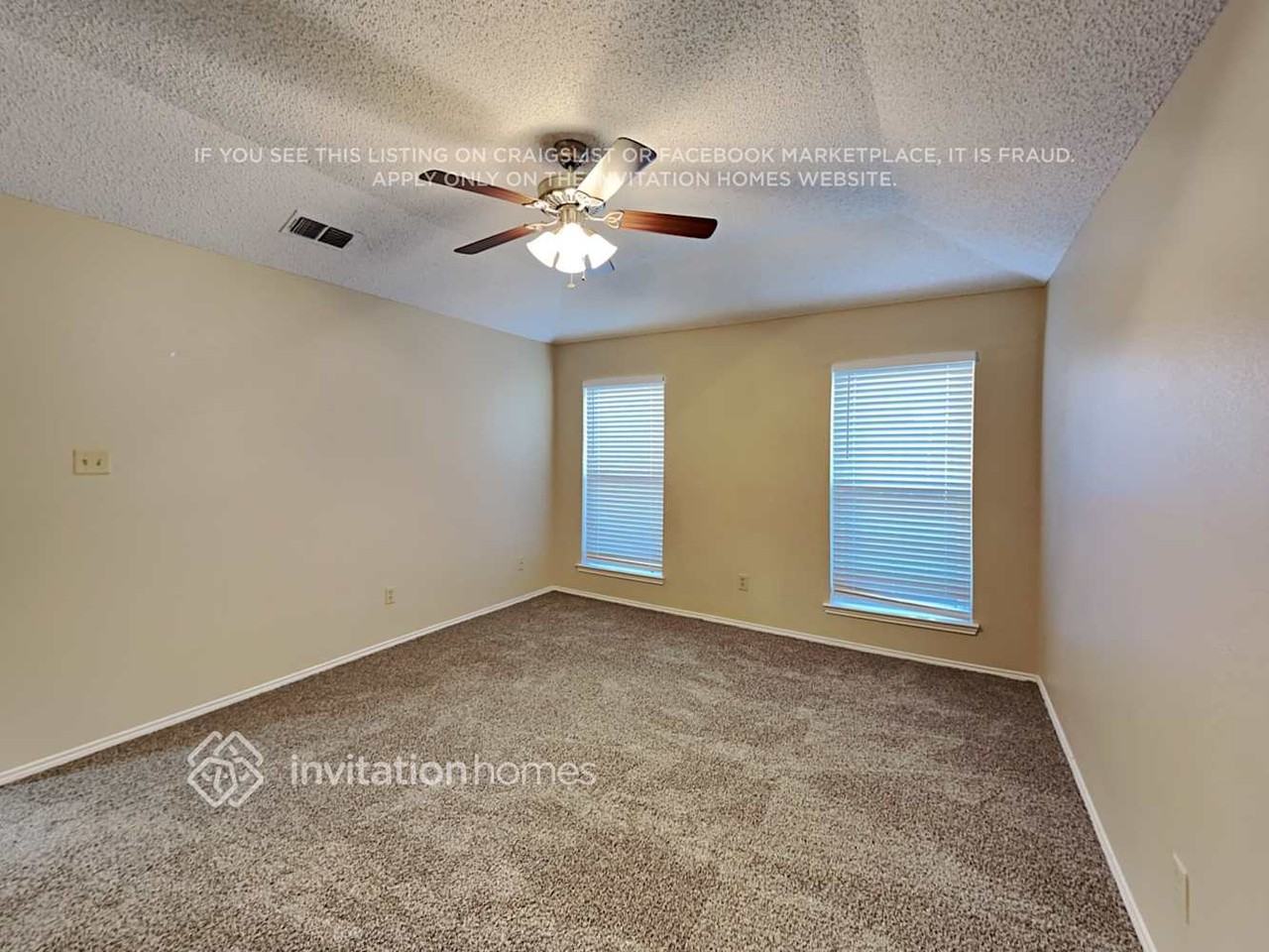 305 Iberis Dr - Photo 7 of 15