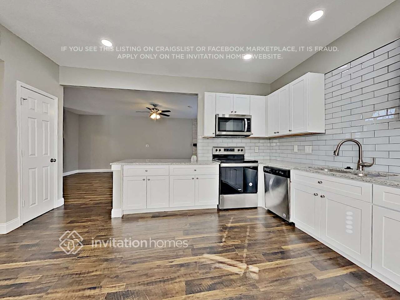 7992 Roundtable Rd - Photo 6 of 17