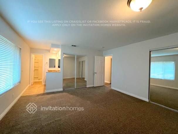 1070 Country Club Ln - Photo 6 of 11