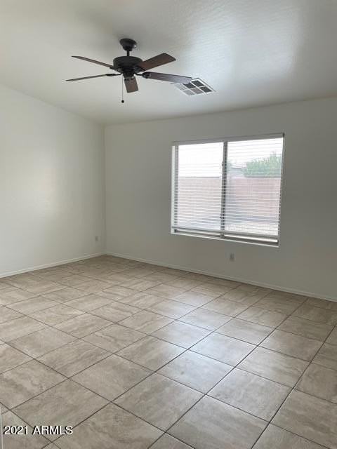 10638 W Windsor Ave - Photo 7 of 12