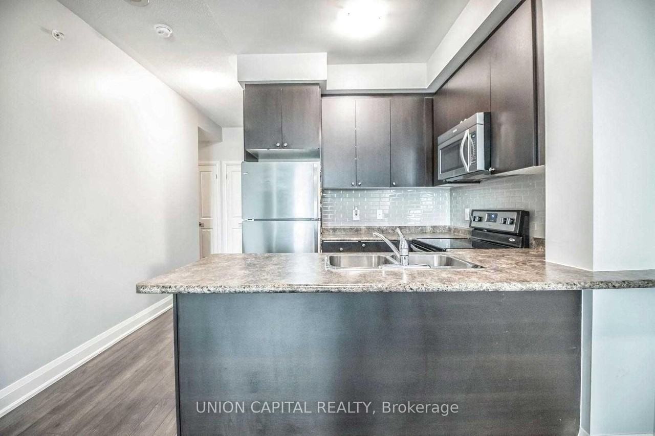 55 Yorkland Boulevard #306 - Photo 5 of 18