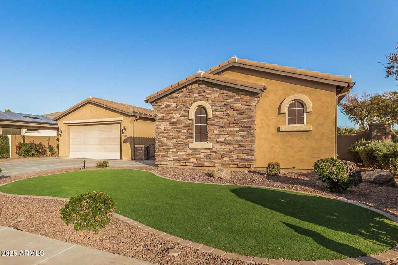 4721 Aldea Rd W - Photo 3 of 50