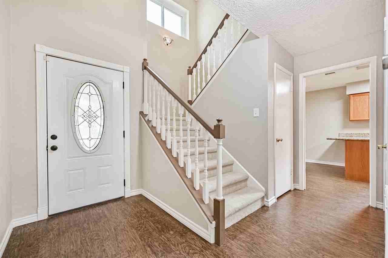 222 Old Oaks St - Photo 6 of 36