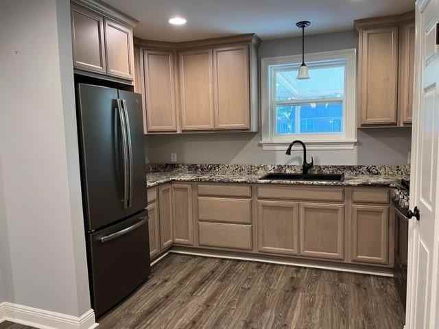 134 Hunt St - Photo 6 of 17