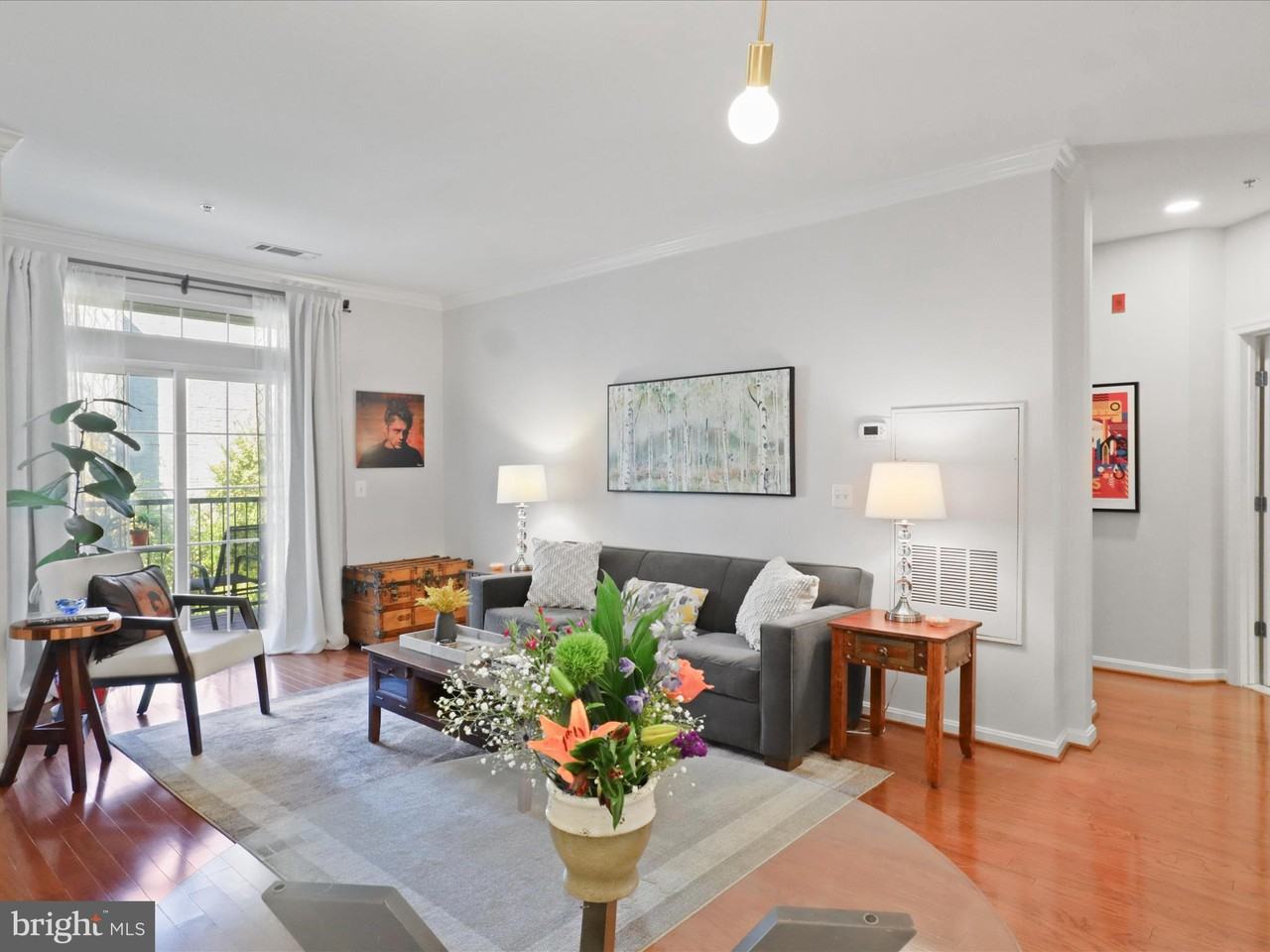 2465 Army Navy Dr - Photo 2 of 35