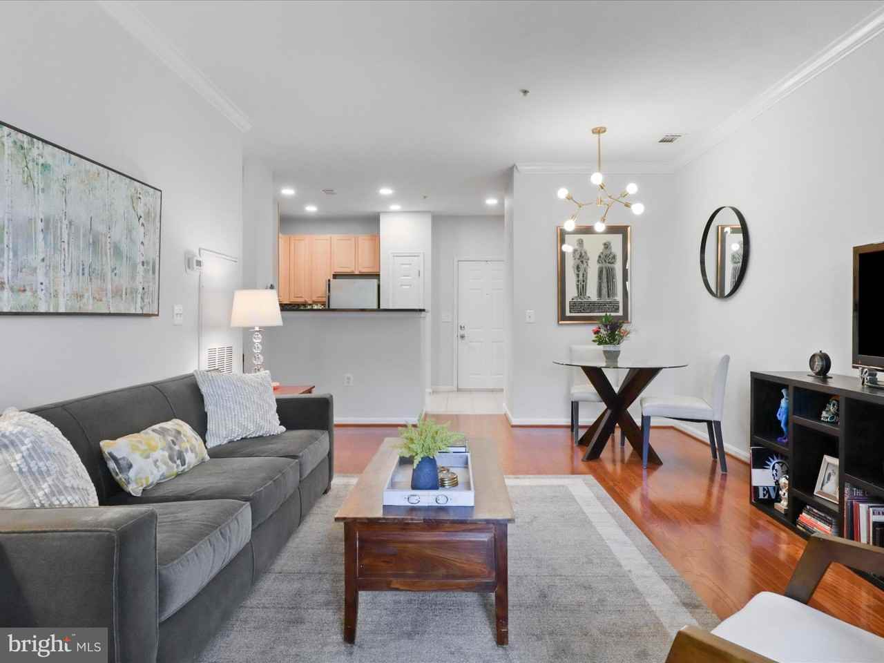 2465 Army Navy Dr - Photo 3 of 35