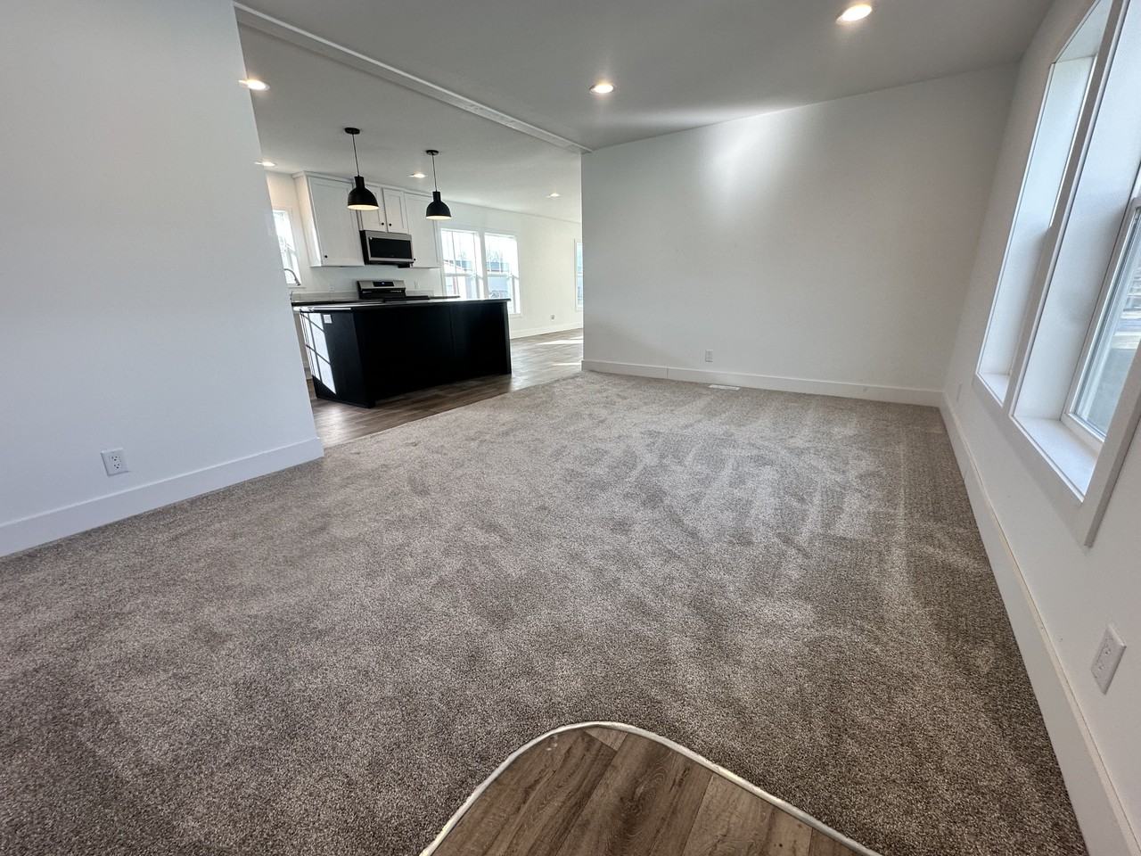 29 Cavalier St N #29CA - Photo 2 of 34