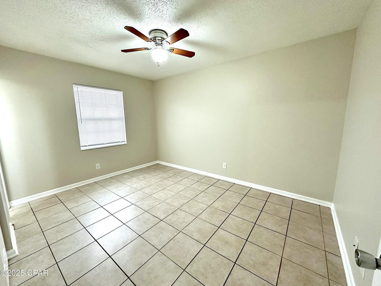 215 San Pablo St - Photo 7 of 11