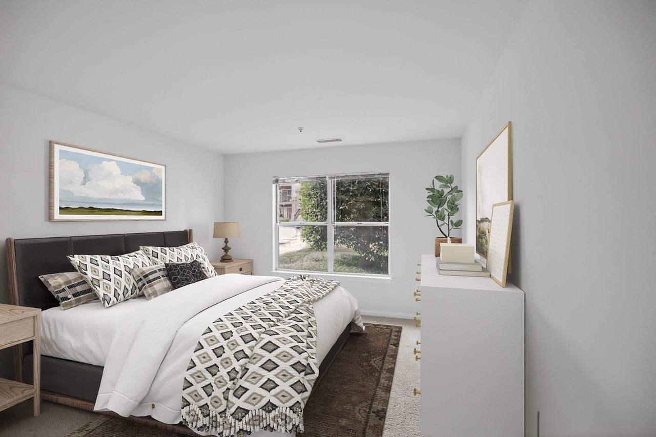 Eagle Rock Apartments at Columbia Pike - Photo 4 of 22