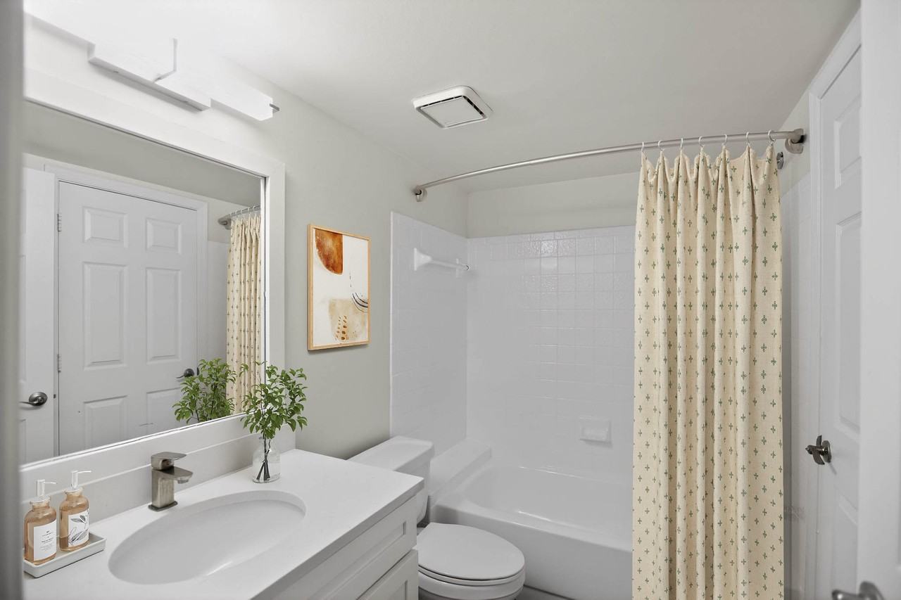 Eagle Rock Apartments at Columbia Pike - Photo 6 of 22