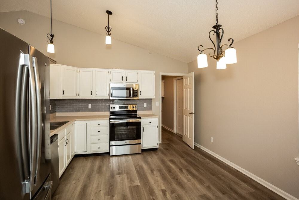 8438 Kousa Dr - Photo 6 of 19